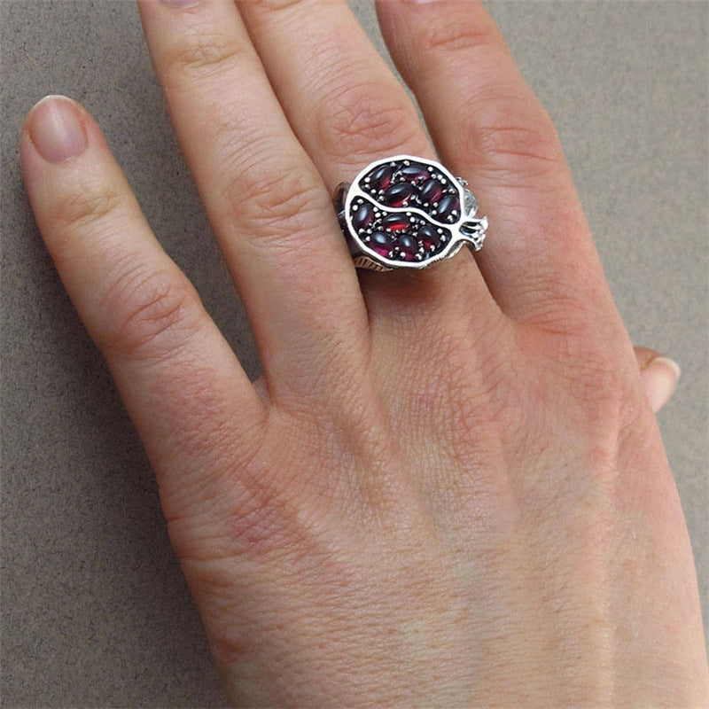 Red garnet ring