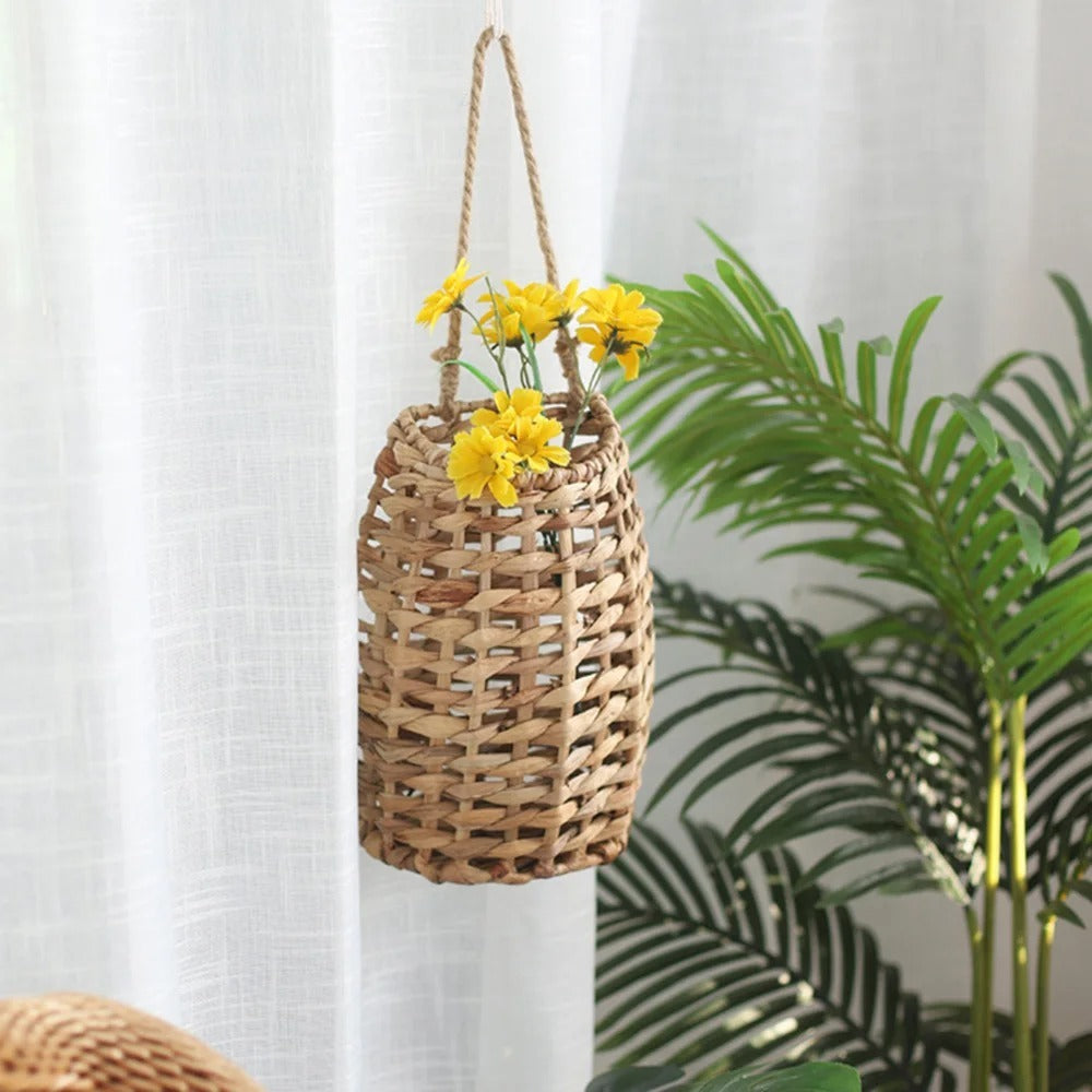 Gourd Grass Hand-woven Wall-mounted Basket Storage
