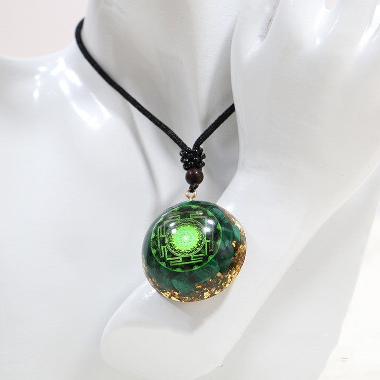 Natural Crystal Gravel Personalized Pendant For Men And Women