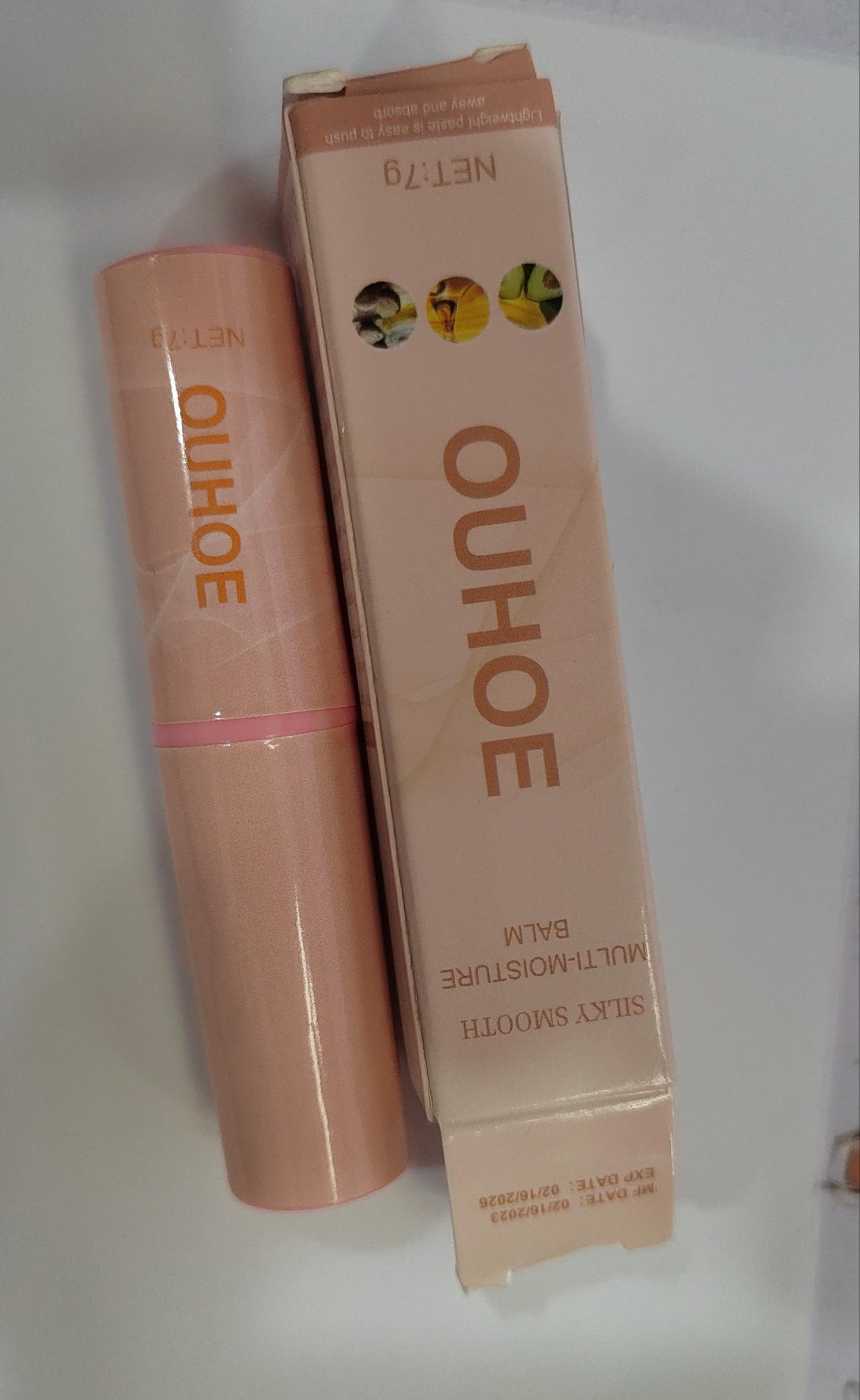 Moisturize Skin Fade Fine Lines On Face And Neck Resist Wrinkles And Brighten