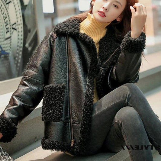 Women's Pure Lamb Wool Solid Color Coat With Fur