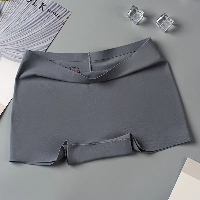Seamless Women Boyshorts Boxers Cotton Crotch Antibacterial Ladies Safety Pants Thin Underwear for Spring Summer