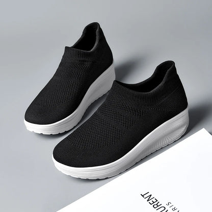 Woman Vulcanize Shoes Platform Sneakers Women Plus Size Femme Shoes Designer Thick Bottom Loafers Slip On Luxury Women Shoes