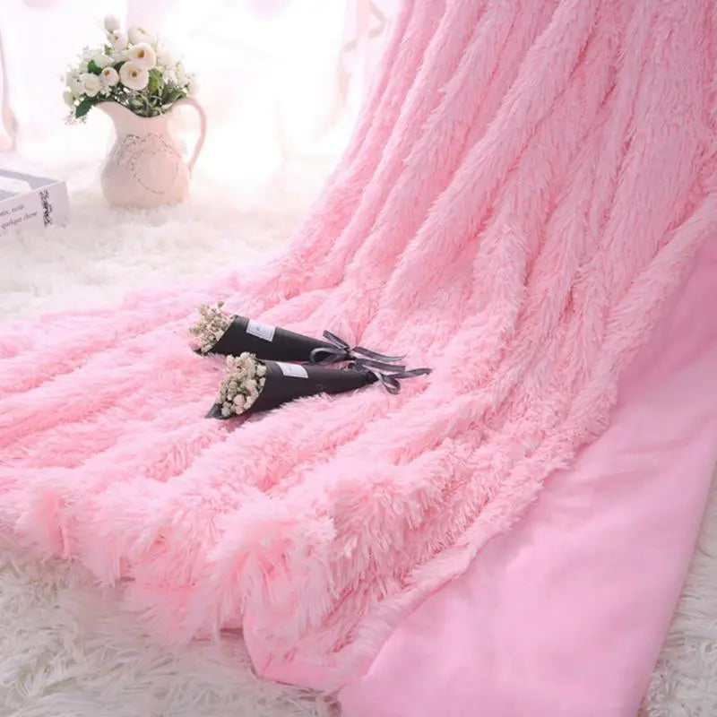 35   New Arrival Long Shaggy Throw Blanket Bedding Sheet Large Size Warm Soft Thick Fluffy Sofa Sherpa Blankets Pillowcase