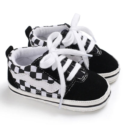 2025 New Baby Canvas Sneakers Anti-slip Soft Plaid Baby Boy Girl Shoes Newborns First Walkers Infant Baby Unisex Casual Shoes