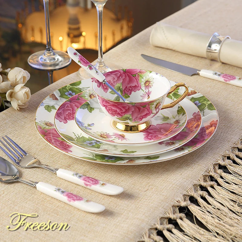 Europe Pastoral Bone China Tableware Set with Fork Knife Dishes Plates British Royal Advanced Porcelain Meal Cutlery Dinnerware