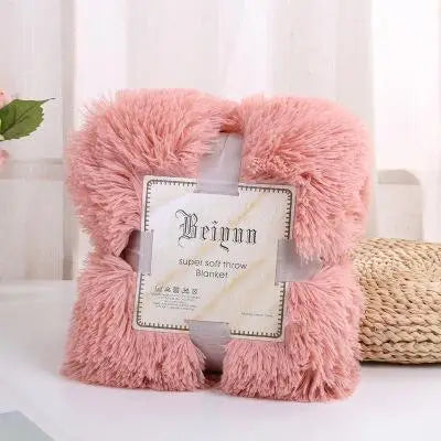 35   New Arrival Long Shaggy Throw Blanket Bedding Sheet Large Size Warm Soft Thick Fluffy Sofa Sherpa Blankets Pillowcase