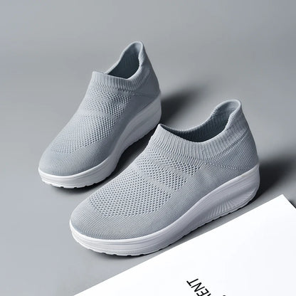 Woman Vulcanize Shoes Platform Sneakers Women Plus Size Femme Shoes Designer Thick Bottom Loafers Slip On Luxury Women Shoes