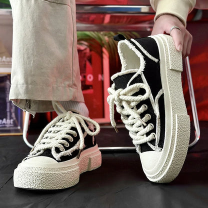 Fashion Women Casual Sneakers 2026 Summer Lightweight Casual Skate Women Shoes Big Size 42 Canvas Vulcanized Chaussures Femme