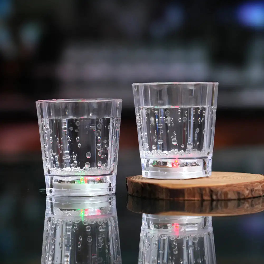 Flashing Cup Wine Beer Whisky Mug LED Glowing Glasses Cup Beverage Drinking Cup Automatic Glowing Glasses Party Decor Supplies
