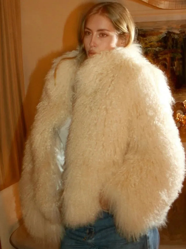 Elegant Green Faux Fur Short Jacket Women Chic Long Sleeve Loose Cardigan Jackets Lady 2025 Winter Daily Vacation Street Outwear