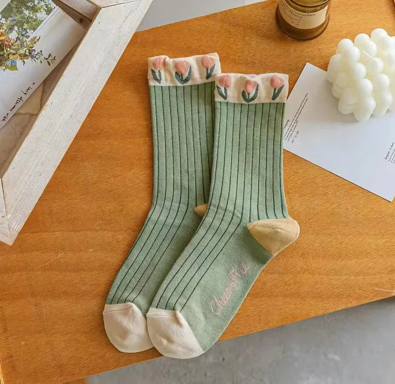 New Women Socks Korean Style Flower Trend Casual Cotton Socks Girls Frilly Ruffle Cute Sweet Breathable Kawaii Crew Socks Girls