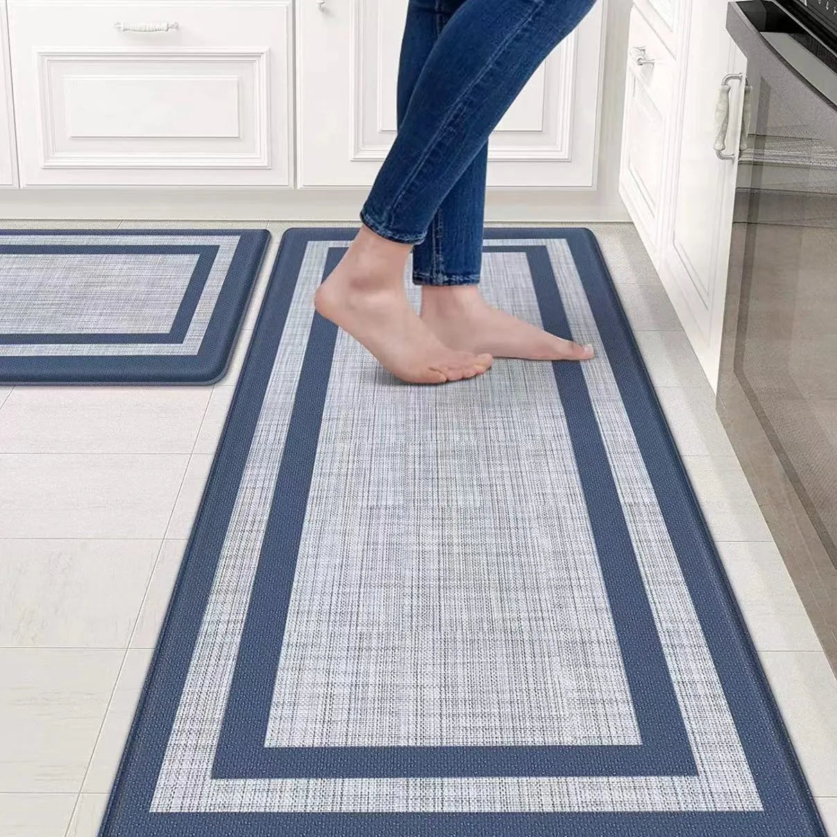 VIKAMA European Retro Kitchen Carpet Long Rectangular Water Absorbing Rug for Bathrooms, Entrance and Exit Mats Home Decor Items