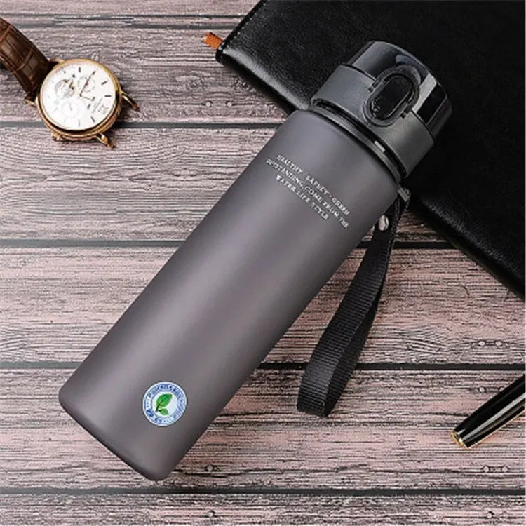 BPA Free Leak Proof Sports Water Bottle High Quality Portable Drink Bottle 400ml 560ml For Hiking Tour Outdoor