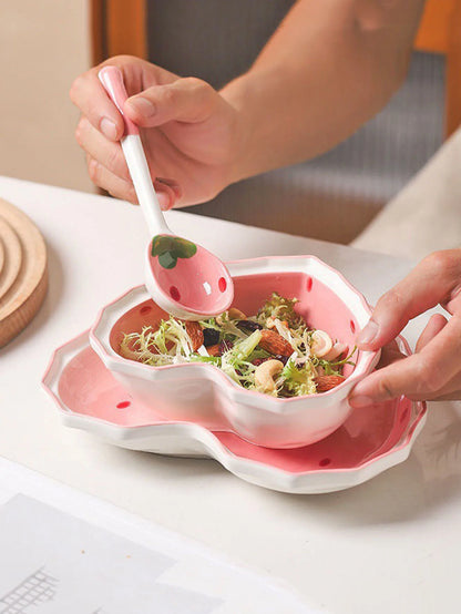 3pcs Strawberry Bowl Spoon Plate Set Beautiful Girl Heart Bowl Salad Bowl Dessert Household Tableware