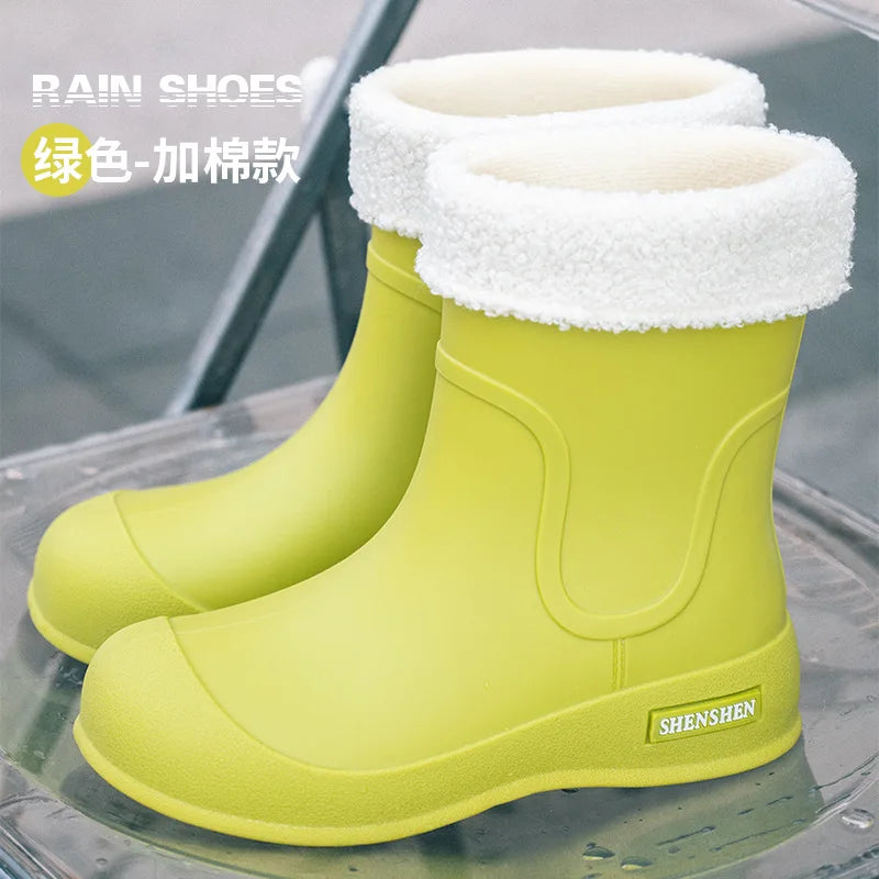 Fashionable women's rain boots for outdoor wear, mid-calf waterproof and anti-slip rubber shoes for kitchen work, water boots