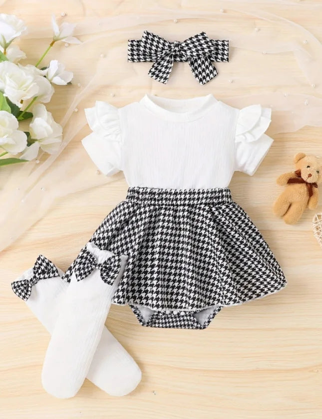 Baby Girl Bodysuit Dresses Short Sleeve Heart Shape Bow Romper Infants Onesies With Socks Headband 3pcs Sets For Newborn Girls