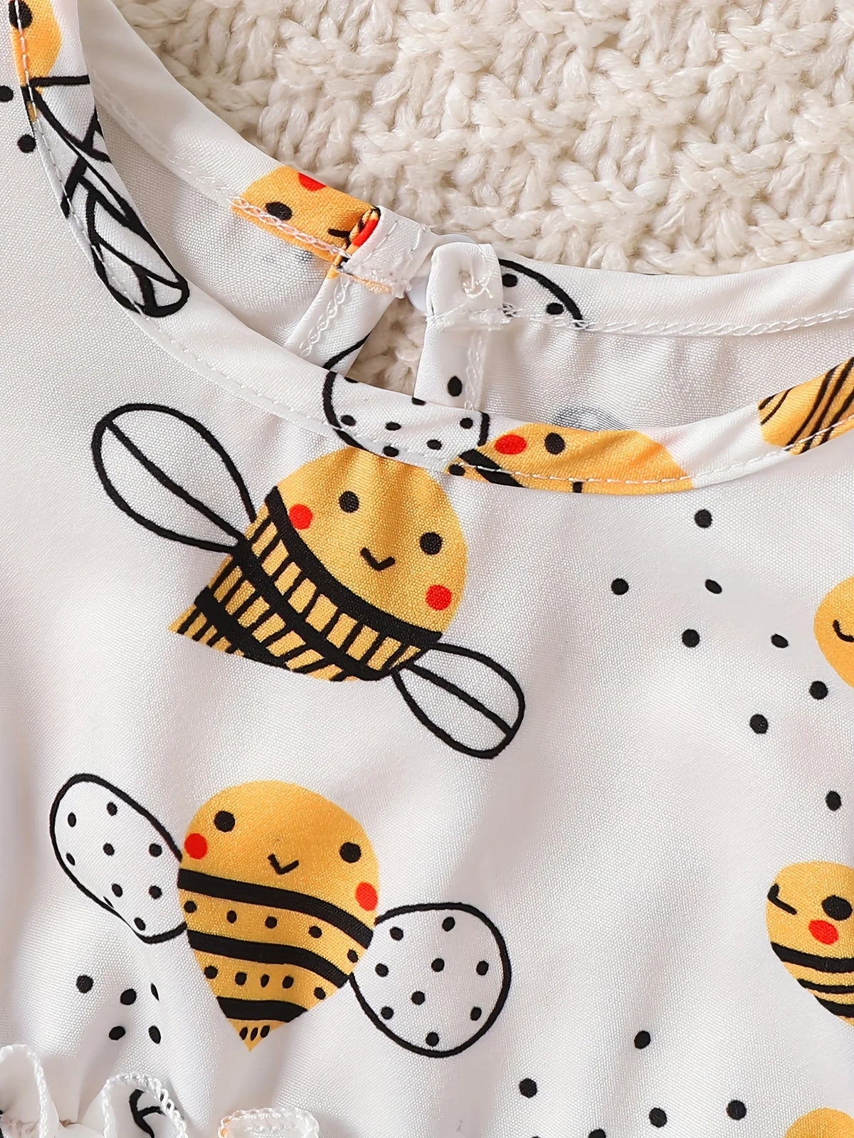 Single-Piece Baby Girl Casual Dress for Spring and Summer, Cute Style, Milk Silk, Fun Cartoon Bee Digital Print Pattern, Mesh Baby Girl Dress