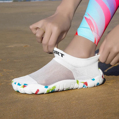 Aqua Shoes For Women Men Barefoot Water Shoes Anti-Slip Quick-Drying Outdoor Beach Upstream Wading Swimming Shoe Sneakers Unisex