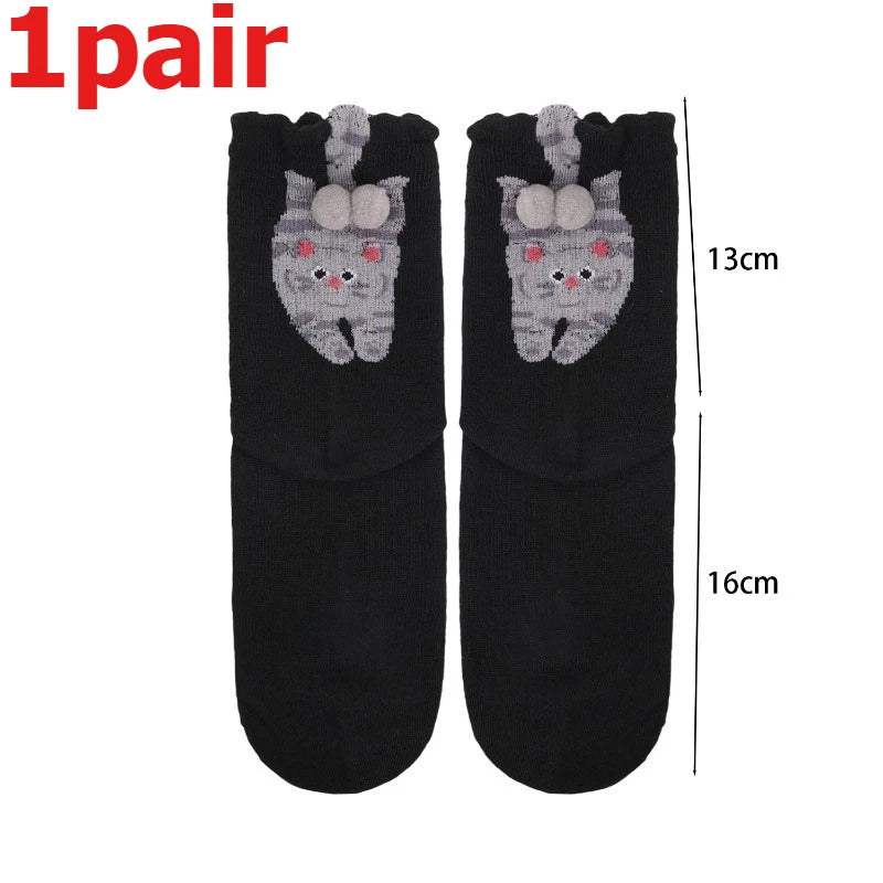 4pcs Funny Abstract 3D Cat Butt Mid-Tube Socks Cartoon Quirky Cotton Casual Socks Cat Egg Floor Sock for Cute Girls Couple Gifts