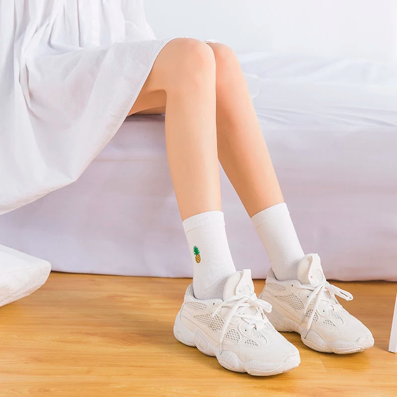 INS Girls Embroidery Cute Cartoon Fruit Avocado Banana Cherry Peach Kiwi Pineapple Socks Japanese Korean Funny Sokken Dropship