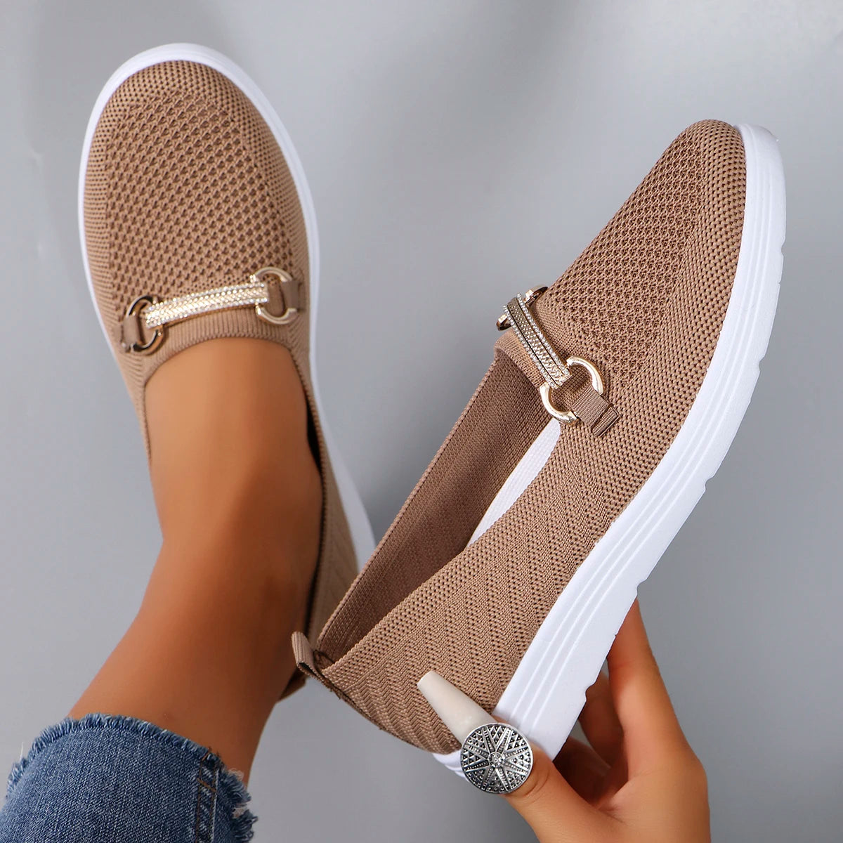 Spring new women's sports shoes, fashionable, breathable, lightweight, non-slip, wear-resistant, casual sports shoes, flat shoes