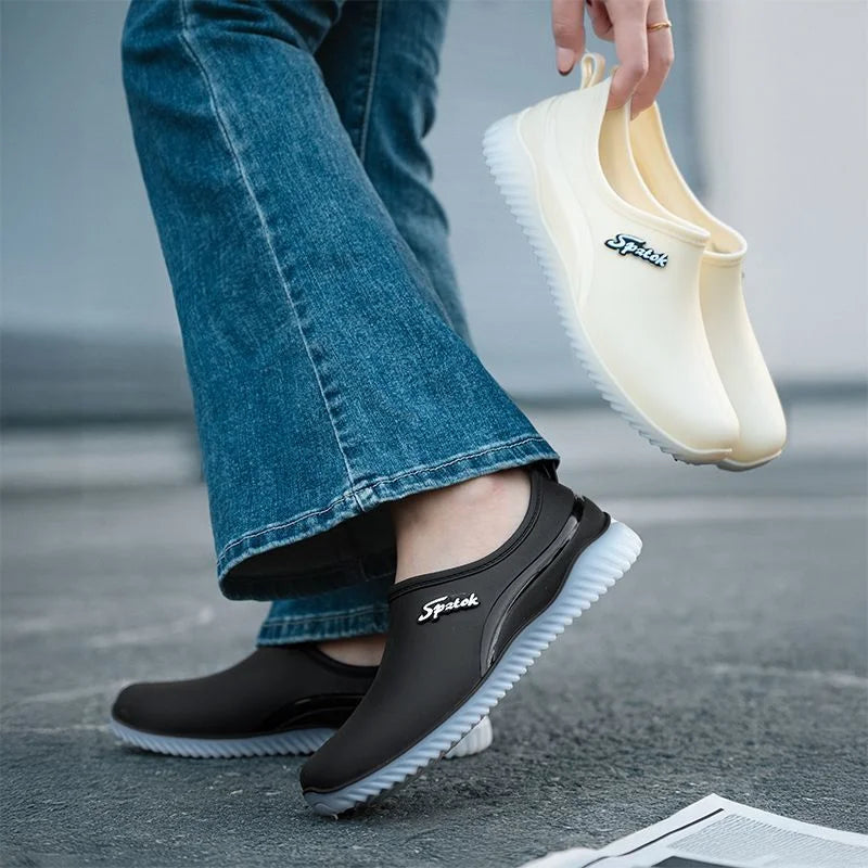 Ladies' fashionable new style waterproof shallow-toe anti-slip rain shoes, wear-resistant kitchen thick-soled short-tube work ru