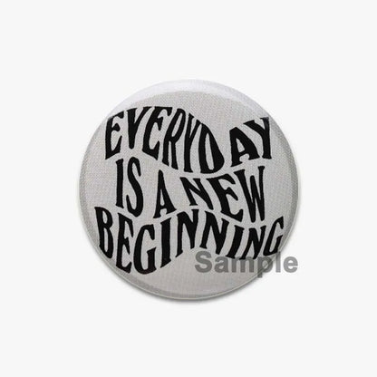 32/44/58mm Creative Round Animal Letter  Pins Cartoon Character Funny Quotes Brooch Badge Punk Jewelry Gift For kids or Firends