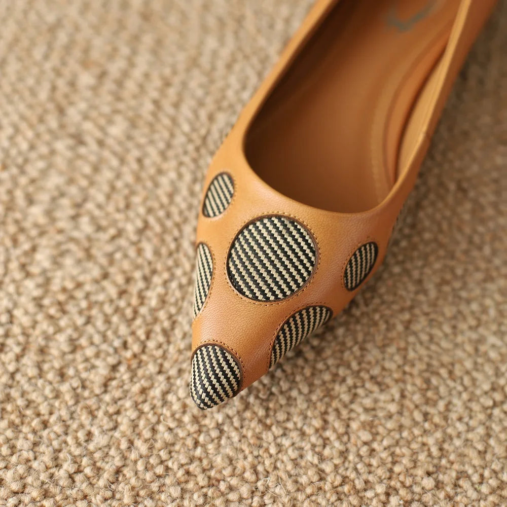 【JOCHEBED HU】Spring Autumn Women Pumps Genuine Leather Sheepskin Upper Pointed Toe Low Heels Women Shoes Fashion Retro 34-43