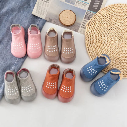 Baby Floor Shoes Blue and Pink Baby Indoor and Outdoor Walking Socks Comfortable and Non Slip Shoes for Boys and Girls Socks