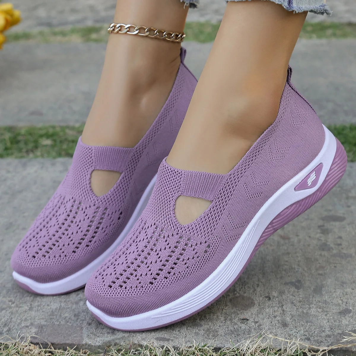 Fashion New Women's Sports Shoes, Fashionable, Breathable, Lightweight, Non-slip, Wear-resistant, Casual Sports Shoes, Flat Shoe