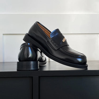Loafers leather shoes men gold coin design British style formal dress shoes for work commuting leisure and business set in derby
