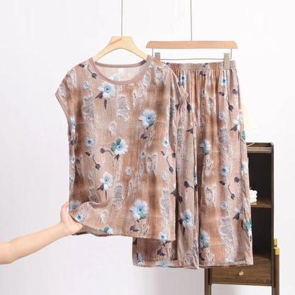 XL to 6XL Plus size Summer Pajamas set short sleeve Tshirt and Capri Pants Floral Print Loose homewear suits comfort sleepwear