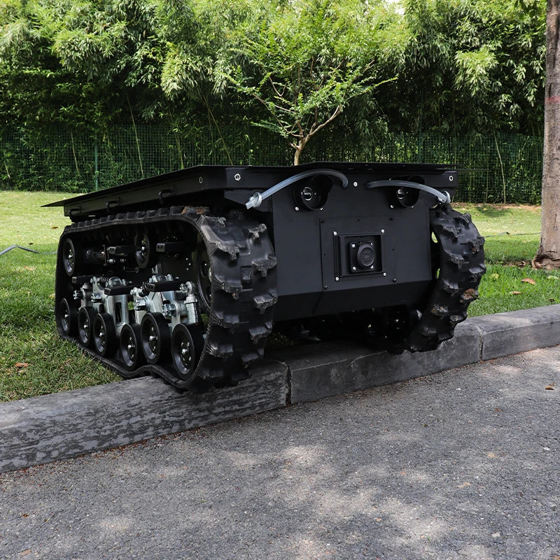 High Capacity Platform Delivery Robot with Superior Shock Absorption System, Customizable High Speed Industrial Chassis