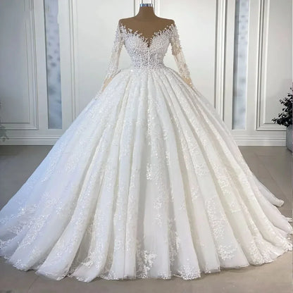 Customized A-Line Scoop Wedding Dresses Illusion Long Sleeves Appliques Lace Bridal Gowns Sweep Train Garden Brides Dress