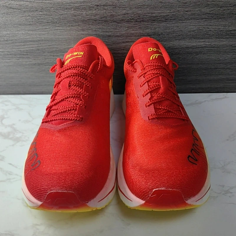 Super Cool Running Shoes For Men Women Red Sport Shoes Unisex Carbon Plate Walking Jogging Shoes Couples Soft Sole Training Shoe