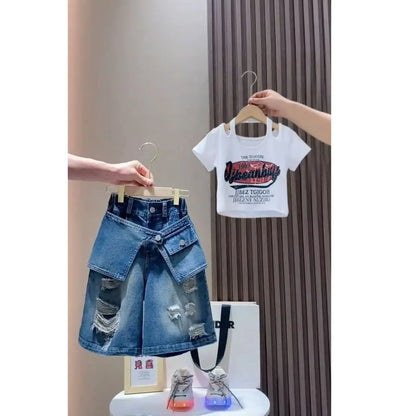 Girls' Set 2026New Mid sized Children's Short sleeved T-shirt Children's Fashionable Girls' Cowboy Five point Shorts 2 piece Set