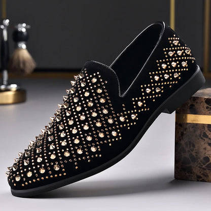 Fashion Designer New Gold Silver Punk Rock Rivet Leather Casual Shoes for Men Rhinestone Loafers Formal Wedding Dress Homecoming