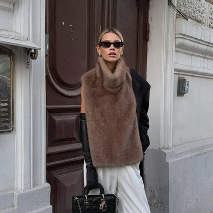 Elegant Green Faux Fur Short Jacket Women Chic Long Sleeve Loose Cardigan Jackets Lady 2025 Winter Daily Vacation Street Outwear