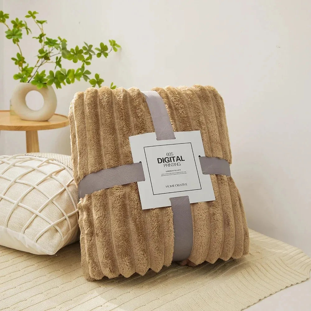 Coral Fleece Flannel Blanket 300GSM Ultra Soft Microfiber Plush Throw Blanket Warm Striped Cozy Blanket for Couch Bed Sofa