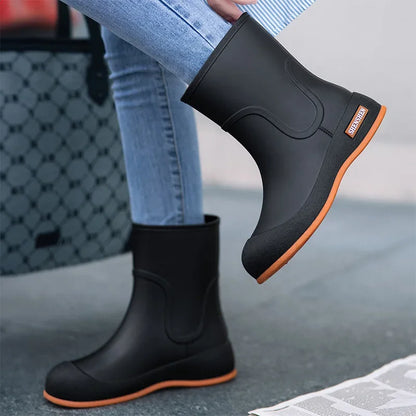 Fashionable women's rain boots for outdoor wear, mid-calf waterproof and anti-slip rubber shoes for kitchen work, water boots