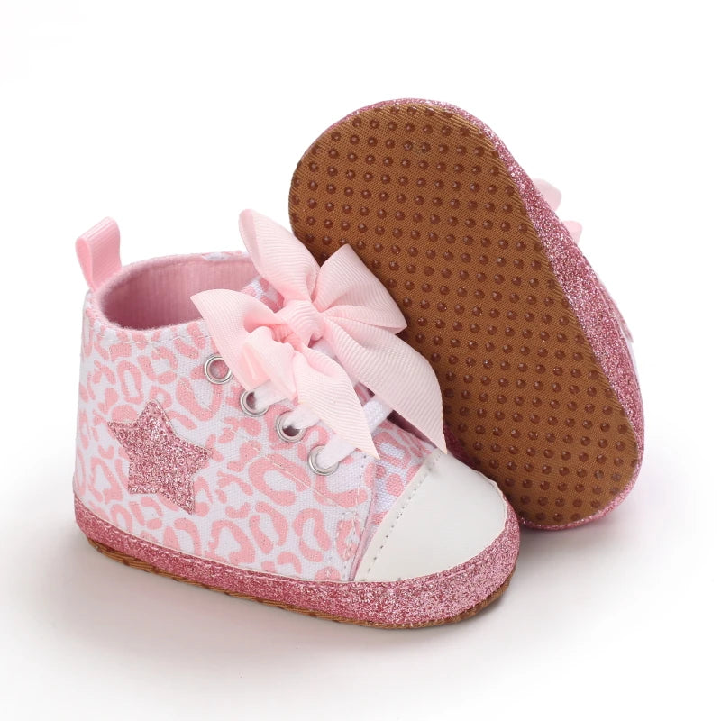 Cute and classic pink themed casual flat shoes for baby girls, soft and comfortable baby walking shoes for 0-18 months