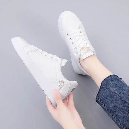 Women Leather Pu Casual Shoes New 2025 Woman Shoes Fashion Embroidered White Sneakers Breathable Flower Lace-Up Women Sneakers