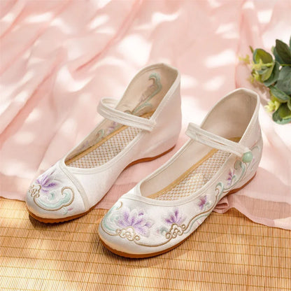 Fashion Ethnic Chinese Style Women Shoes Hanfu Single Canvas Zapatos Elegant Casual Vintage Woman Embroidered Cloth Shoes