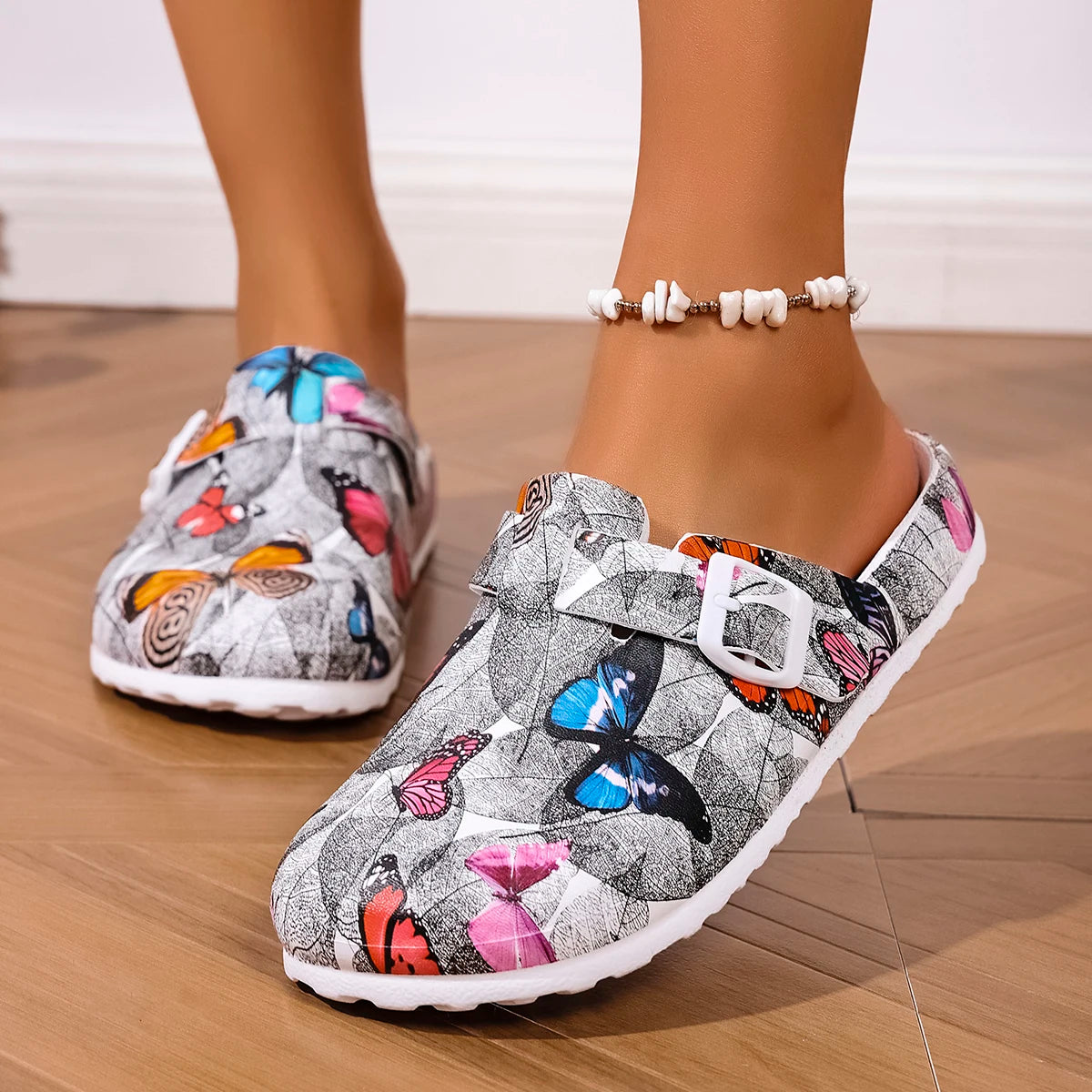New Women's Fashionable Slip-On Slippers Elegant Black-Gray Butterfly Watermark Wedge Heel with Durable Soft Sole Comfortable Fo