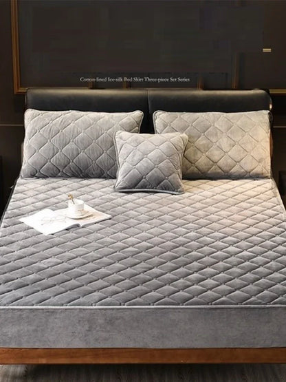 Plush thickened quilted mattress cover warm and soft crystal cotton sheet quilted mattress cover does not include Pillowcase