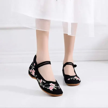 Fashion Ethnic Chinese Style Women Shoes Hanfu Single Canvas Zapatos Elegant Casual Vintage Woman Embroidered Cloth Shoes