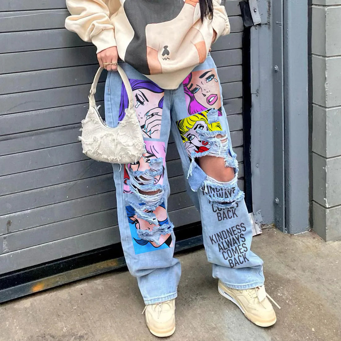Women's 2023 New Street Fashion INS Network Red American Individualized Girls' Graphic Print Perforated Beggar Denim Pants