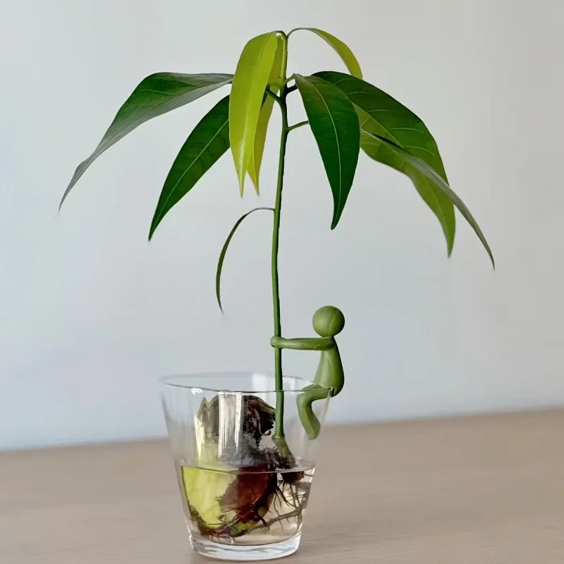 3 Colorful plant stand - The plastic flower stand features a unique design，Convenient for plant cultivation and flower storage，V