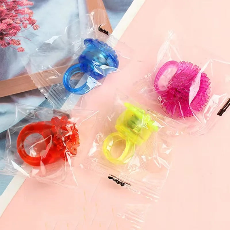 LED Glowing Rings LED Light Up Luminous Rings Party Favor Toys Flash Glow In The Dark Party Supplies
